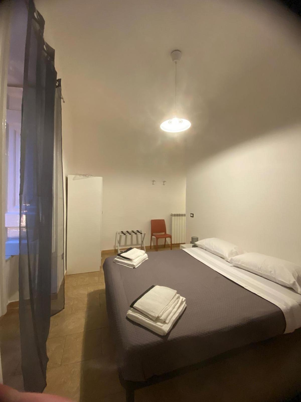 Ferienwohnung Tre Regine Napoli Exterior foto